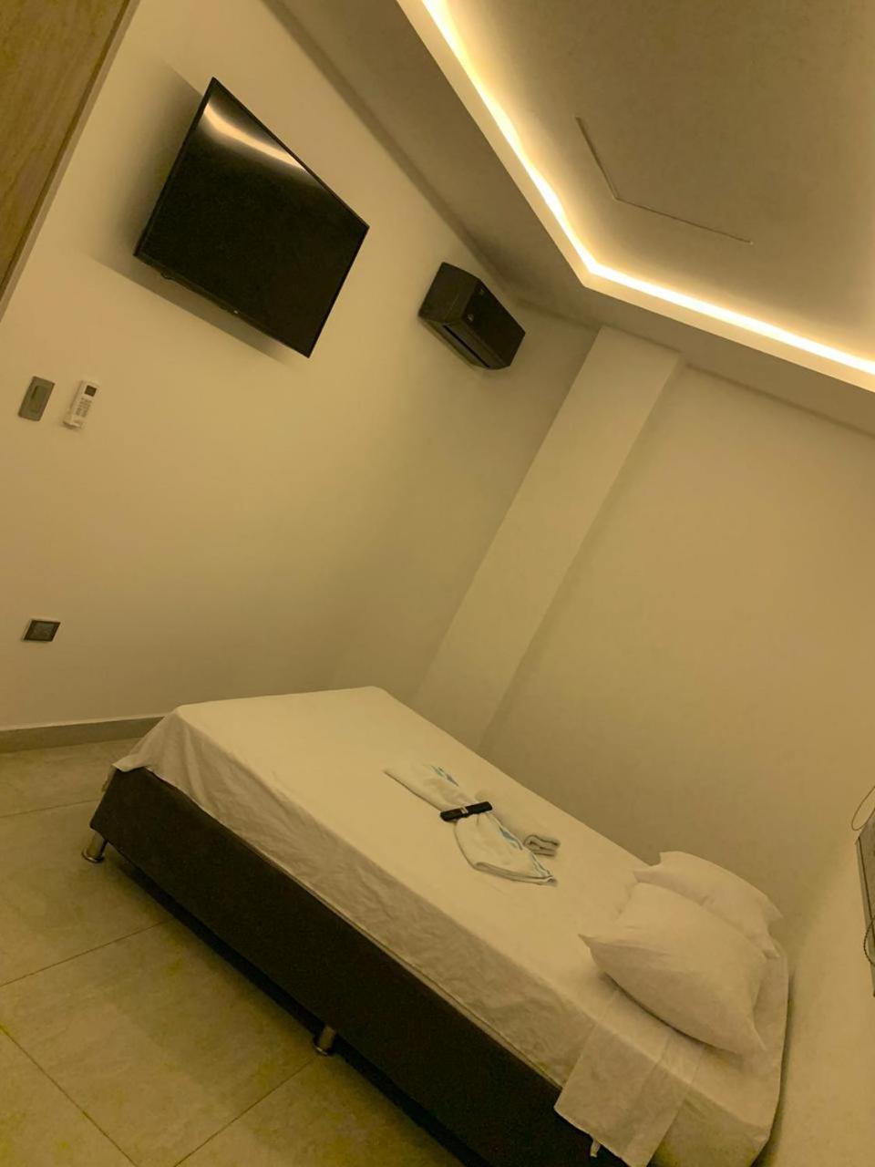 Sky Towers Hotel Cúcuta Buitenkant foto